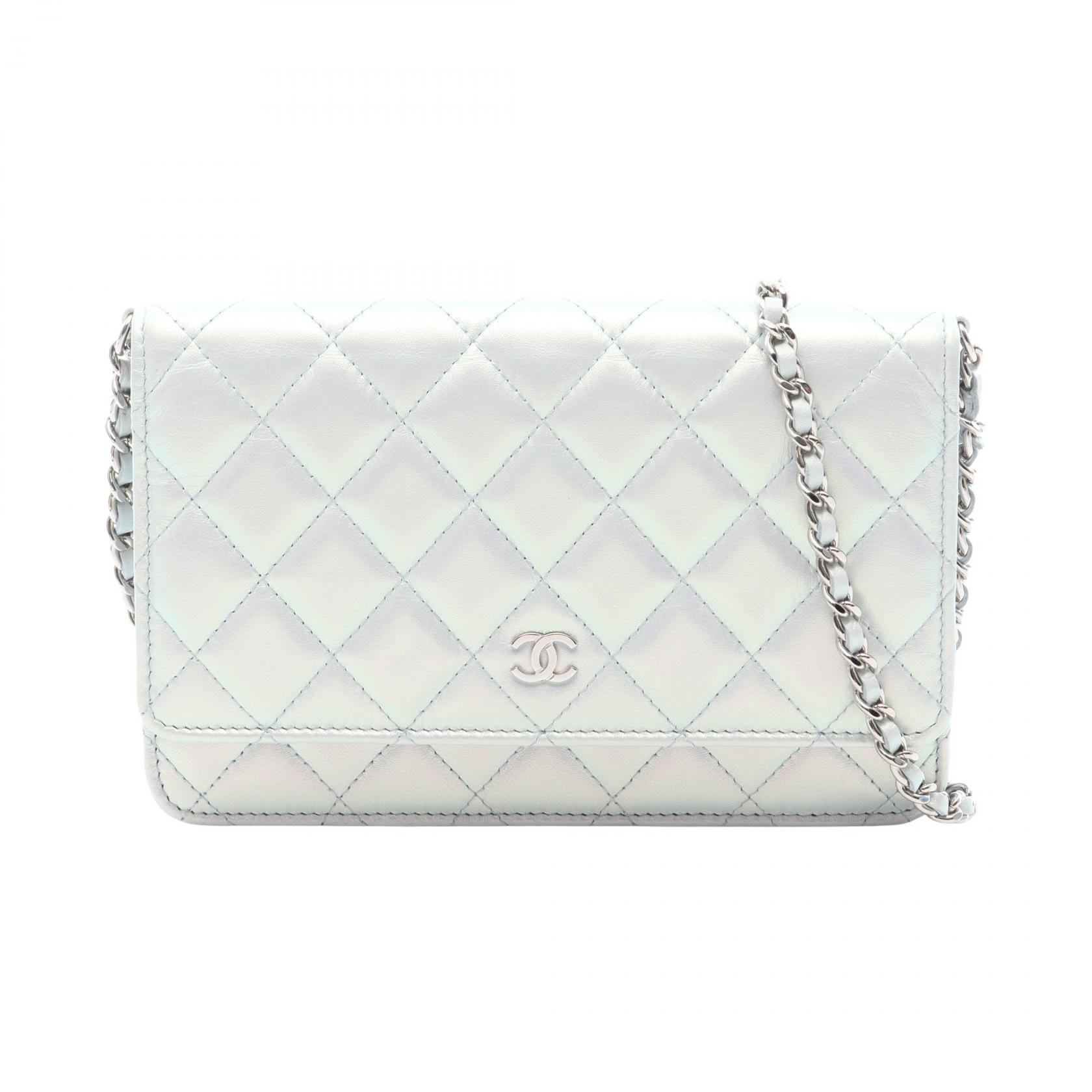 シャネル CHANEL マトラッセ ショルダーバッグ バッグ ラムスキン(羊革) レディース ブルー系 【中古】