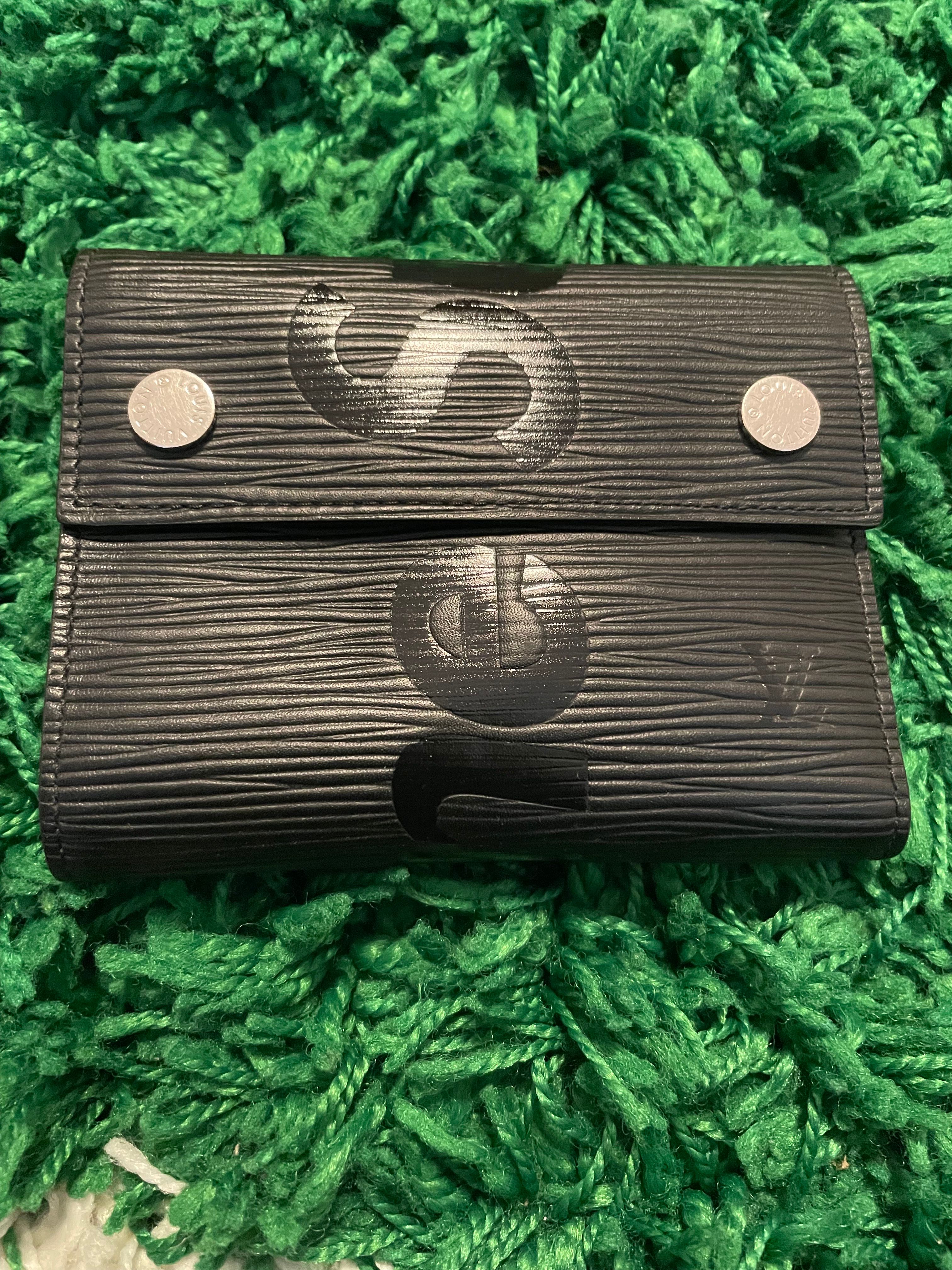 Louis Vuitton x Supreme Chain Wallet "Black"