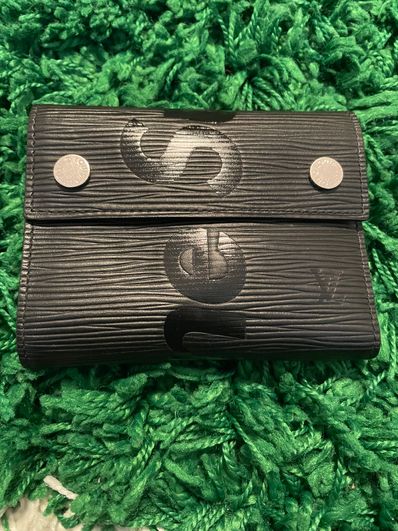 Louis Vuitton x Supreme Chain Wallet "Black"