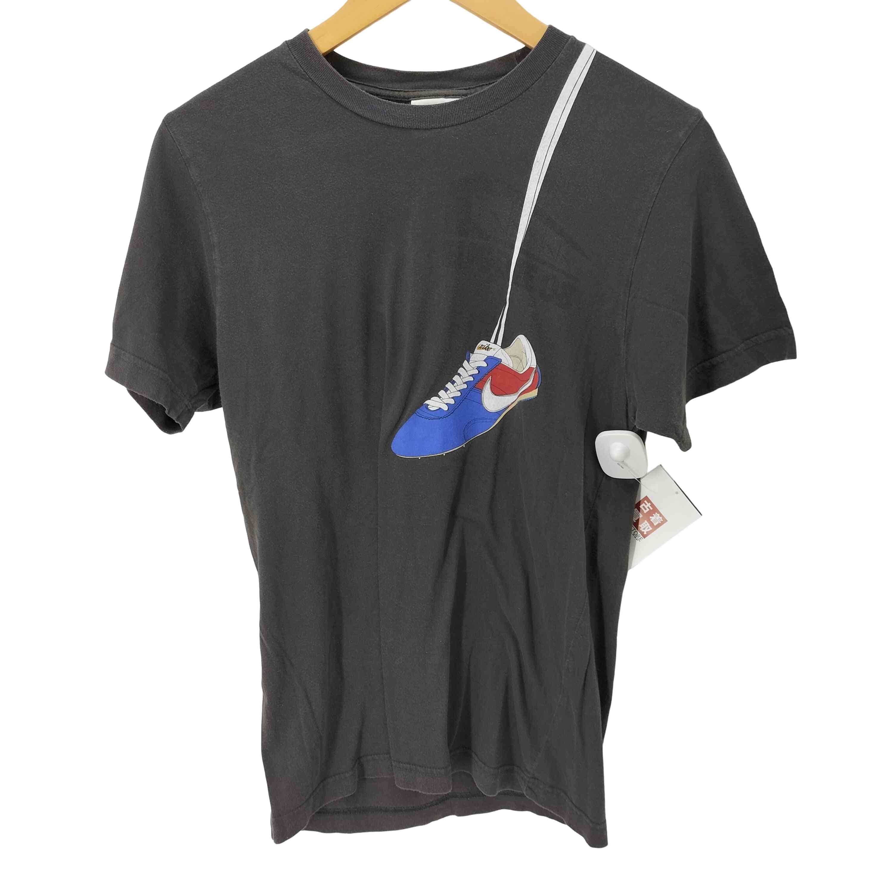 00S チームタグ スニーカー 肩掛け クルーネックTシャツ【1138472401793】