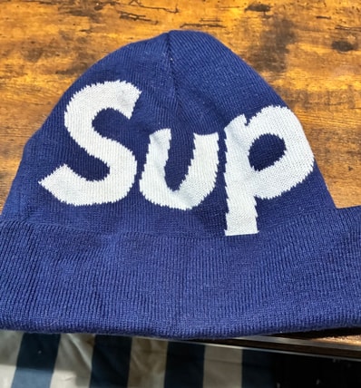 Supreme Big Logo Beanie "Navy" (22FW)