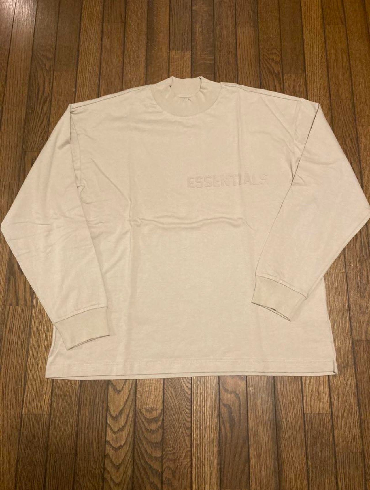 fear of god ESSENTIALS ロゴ ロンT SMOKE S