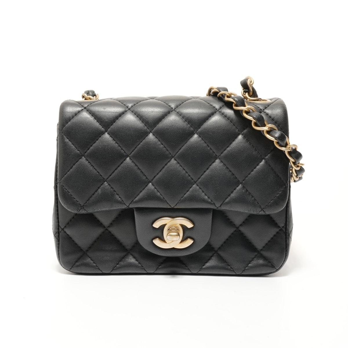 シャネル CHANEL 27番台 マトラッセ チェーン ショルダーバッグ【中古】
