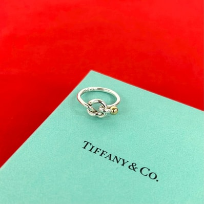 TIFFANY&Co. ティファニー ラブノット リング フック&アイ シルバー925 K18イエローゴールド リング・指輪 9号 シルバー
40014