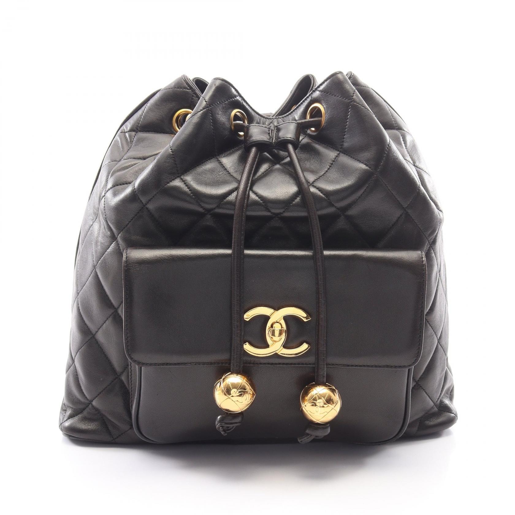 シャネル CHANEL マトラッセ リュックサック バックパック バッグ ラムスキン(羊革) レディース ブラック系 【中古】