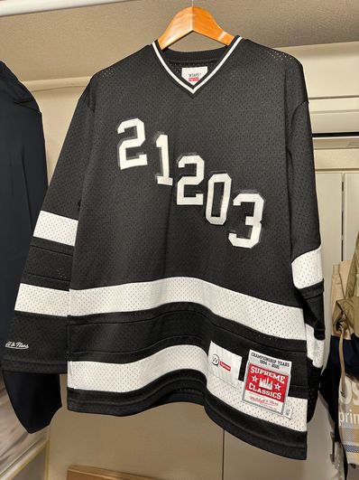 Supreme / WTAPS Mitchell & Ness Hockey Jersey "Black"