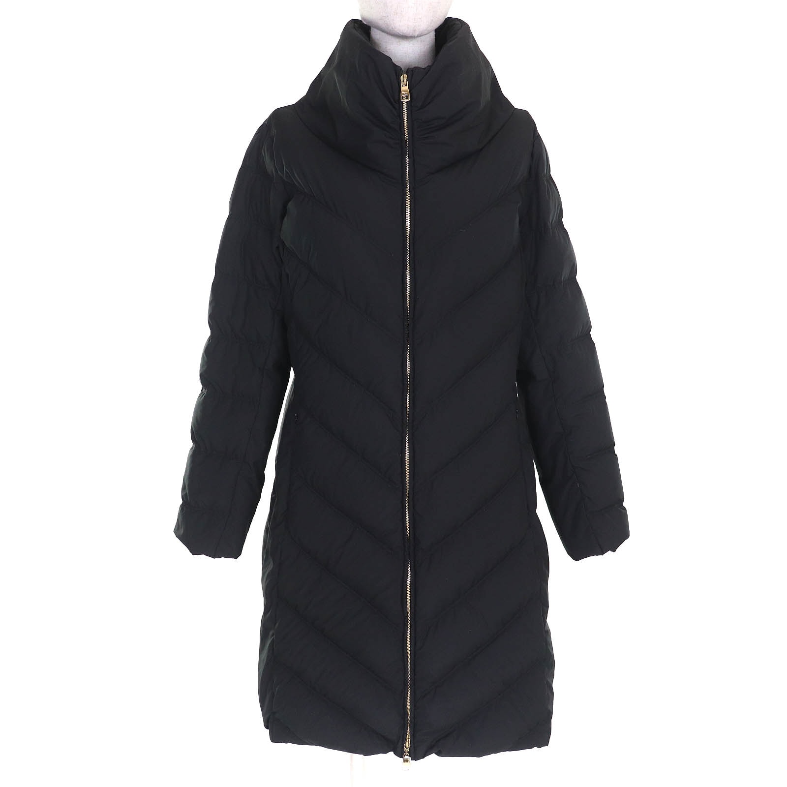 目立った傷や汚れなし】美品 サルヴァトーレフェラガモ ダウン