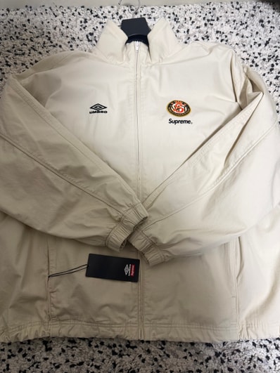 Supreme x Umbro Cotton Ripstop Track Jacket (26SS) "Stone"