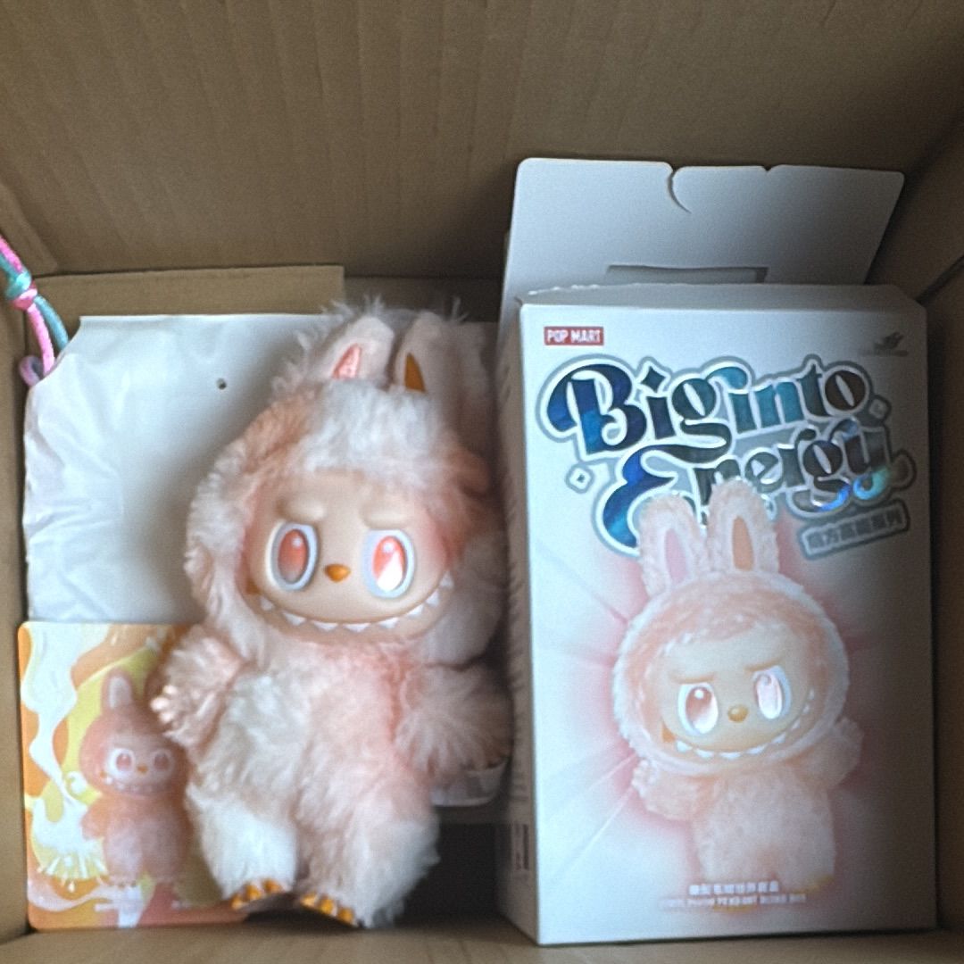 POP MART THE MONSTERS (LABUBU) Big into Energy Series Plush Pendant HAPPINESS