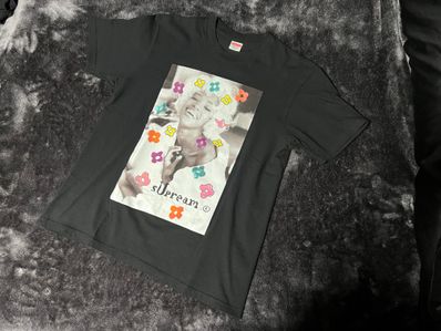 Supreme Naomi Tee "Black"