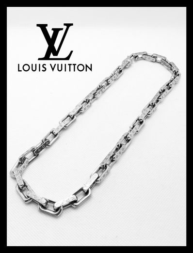 Louis Vuitton Monogram Chain Necklace "Silver"