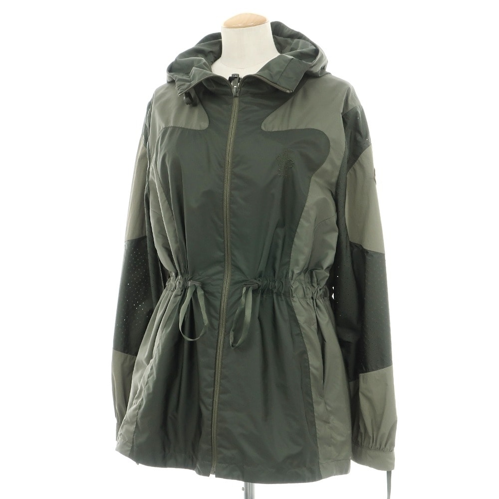 【中古】【未使用】モンクレール MONCLER 2023年春夏 Born To Protect Symphodus パーカー シェルジャケット オリーブグリーン【サイズ1】【レディース】