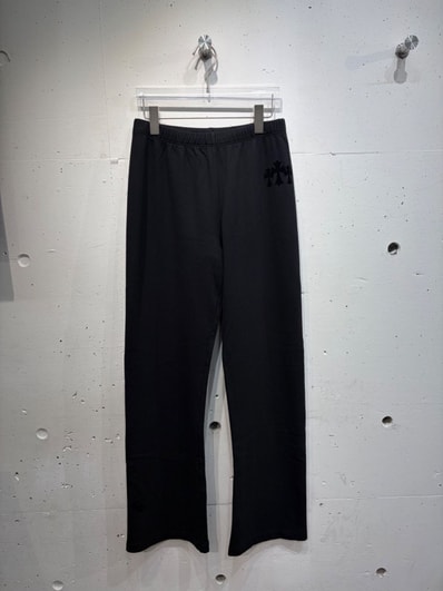 CHROME HEARTS Y NOT Cemetery CrossFlock Patch Sweat Pantsクロムハーツ ワイノット セメタリークロス フロッキーパッチ スウェットパンツ