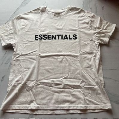 FEAR OF GOD ESSENTIALS 3D Silicon Applique Boxy T-Shirt "White"