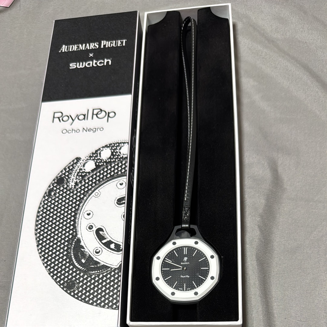 Swatch x Audemars Piguet Royal Pop Ocho Negro "Black"