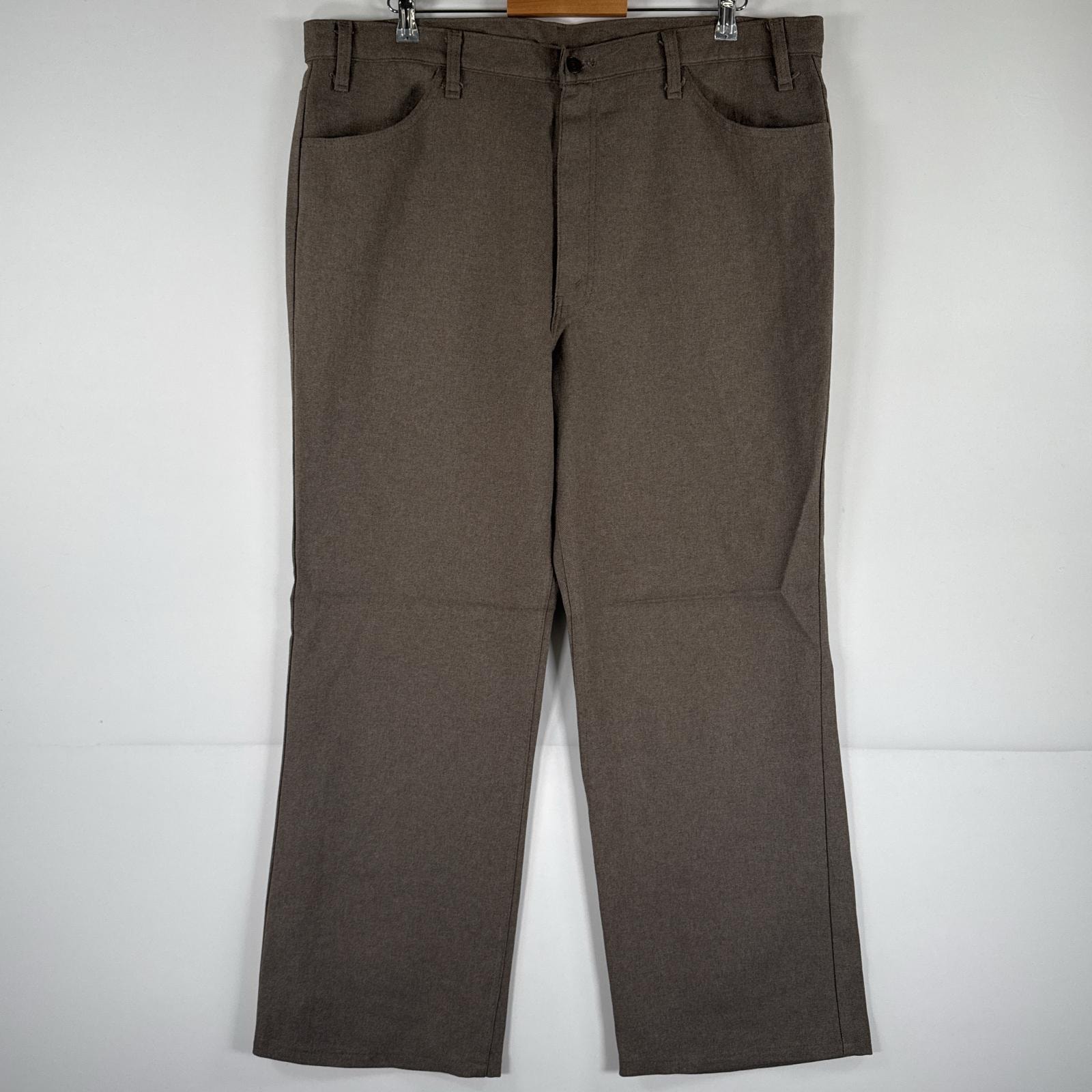 古着 90's/90年代 リーバイス Levi's USA製 スラックスパンツ ランチャーパンツ フレア ブーツカット 大きいサイズ w42 L30  ブラウン メンズ