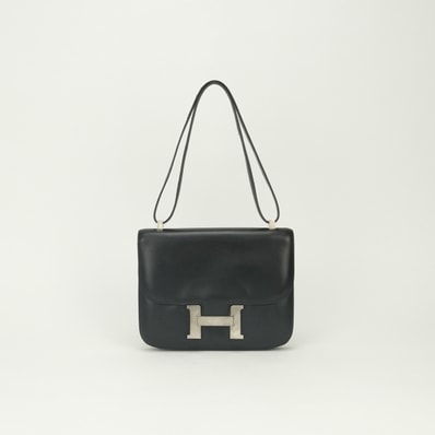 エルメス HERMES コンスタンス23 コンスタンス 23 バッグ ショルダーバッグ ボックスカーフ ノワール Noir ブラック Black 黒 シルバー金具