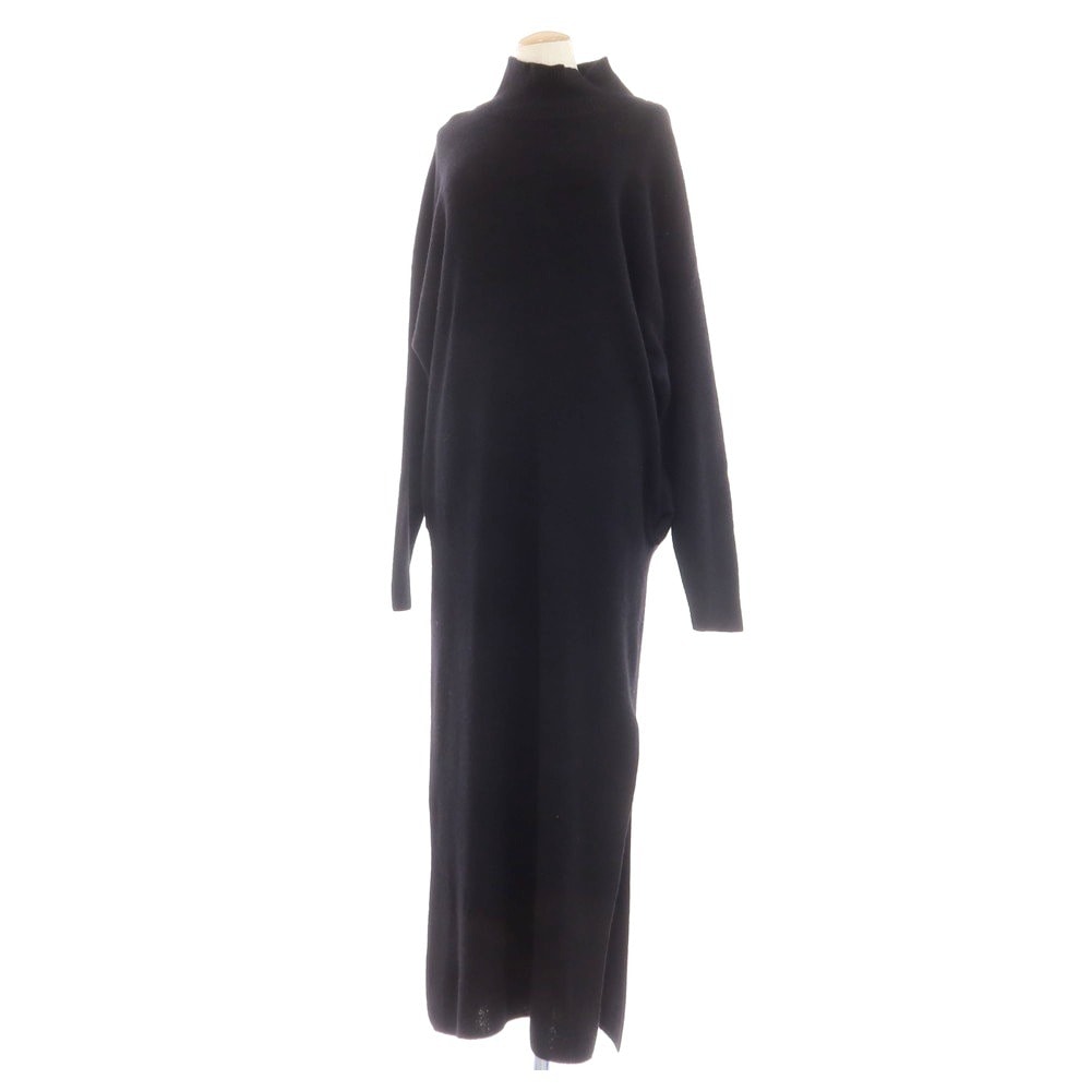 イッセイミヤケ　ブラック　デザインワンピース　ロング　極美品 イッセイミヤケ ブラック デザインワンピース ロング 極美品