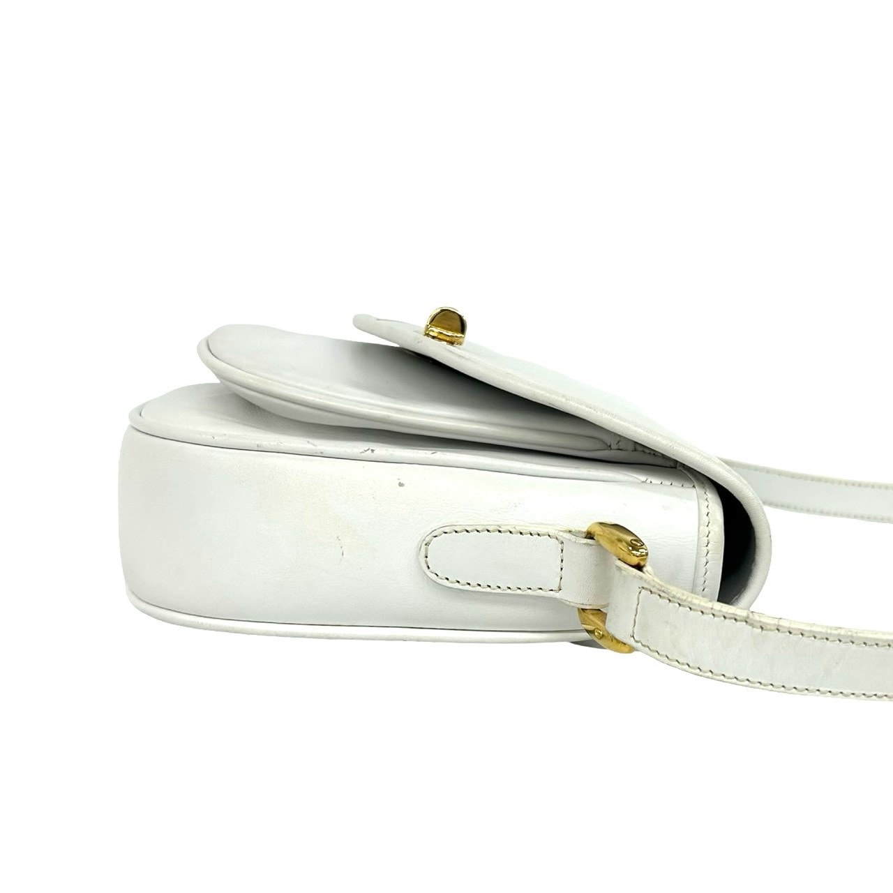 B (目立った傷や汚れなし)】GUCCI グッチ GG ロゴ 金具 レザー