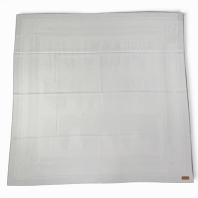 未使用品 エルメス スカーフ カレ115 サングル レディース