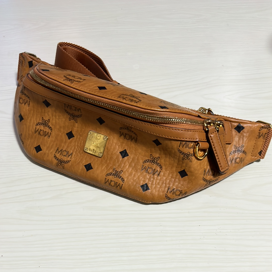 MCM FURSTEN BELT BAG "COGNAC"