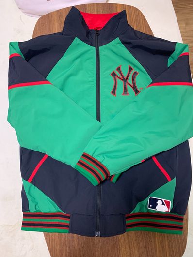 Supreme New York YankeesTM Track Jacket "Green"
