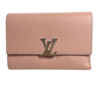 ルイヴィトン LOUIS VUITTON ポルトフォイユカプシーヌ M62156 コンパクトウォレット LVロゴ 3つ折り財布 トリヨン マグノリア ピンク