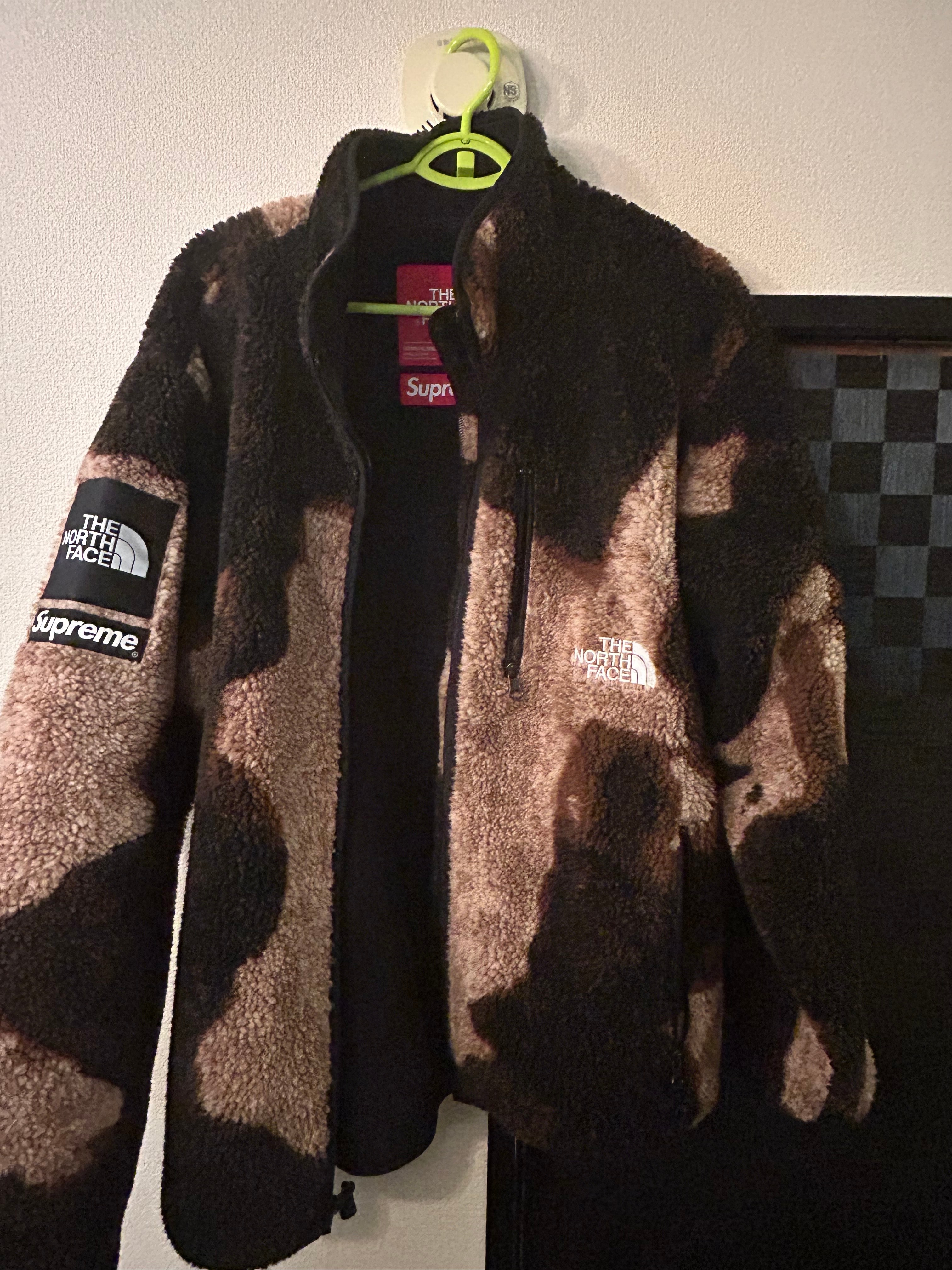Supreme x The North Face Bleached Denim Print Fleece Jacket "Black"