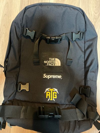 Supreme x The North Face RTG Backpack. 35L "Black"