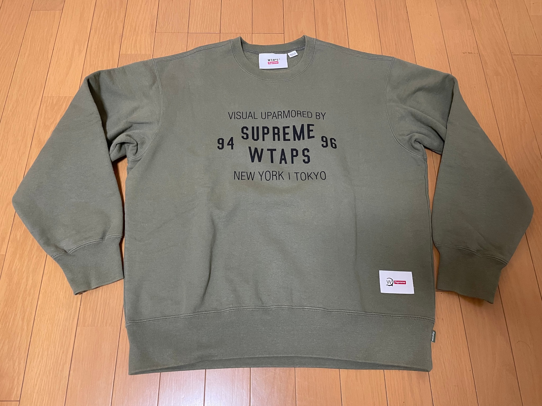 Supreme x WTAPS Crewneck "Light Olive"