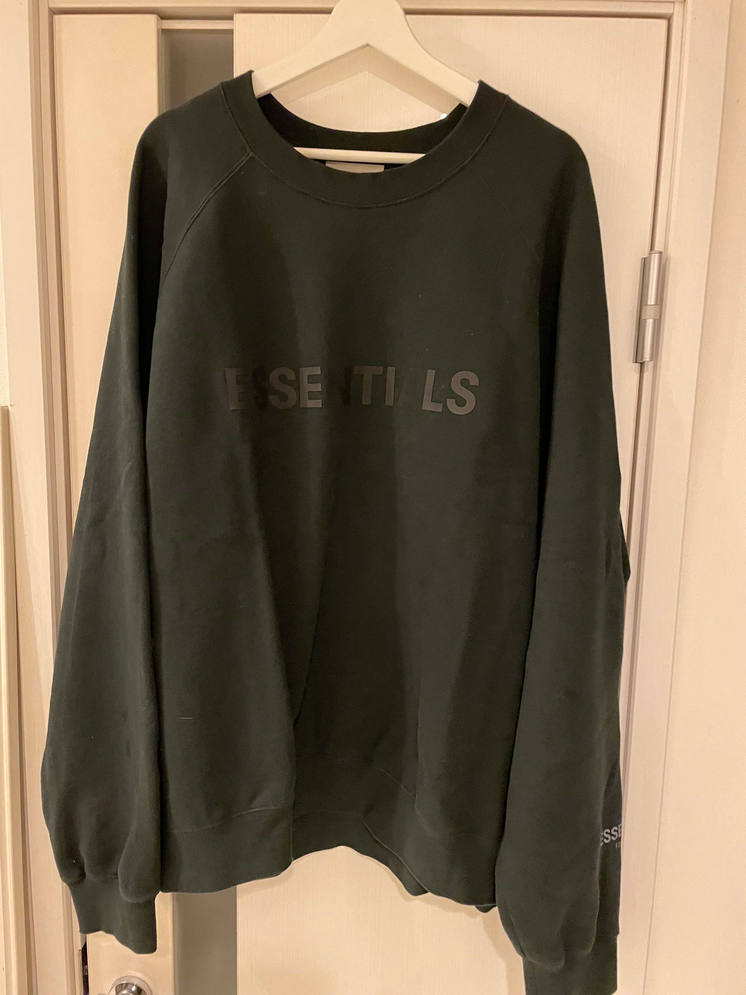 FEAR OF GOD ESSENTIALS 3D Silicon Applique Crewneck "Black"