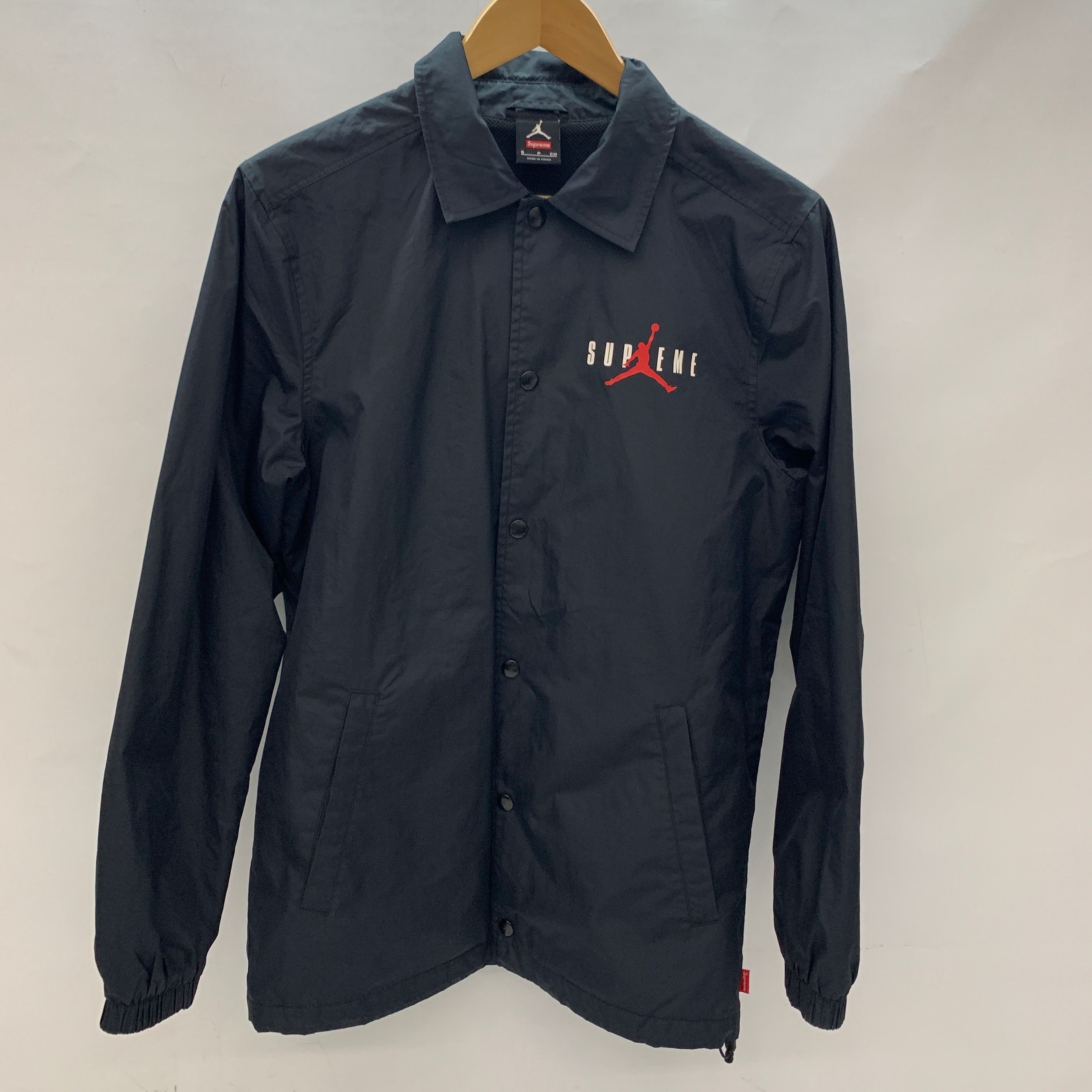 Supreme x Jordan Coaches Jacket "Black"