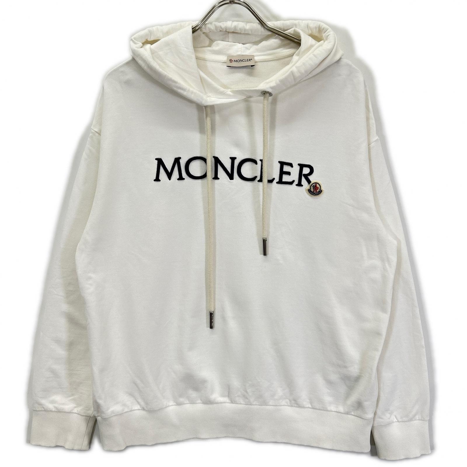 モンクレール 23年製 ホワイト ロゴ HOODIE SWEATER プルオーバーパーカー S