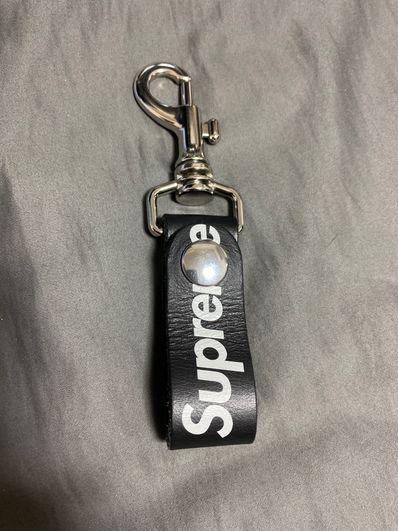 Supreme Leather Key Loop "Black"