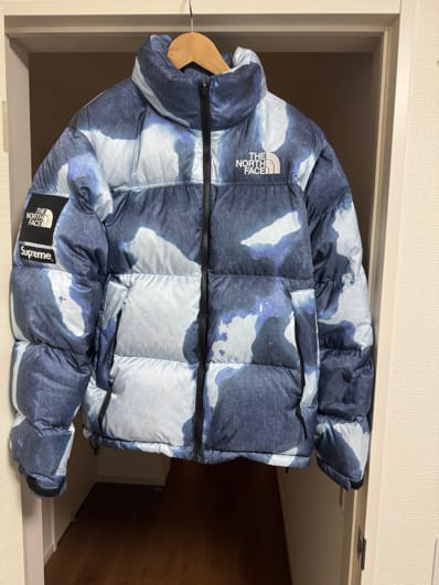 Supreme x The North Face Bleached Denim Print Nuptse Jacket "Indigo"