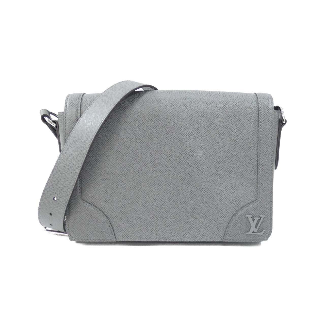 ルイヴィトン タイガ ニュー フラップ メッセンジャー M30808 ショルダーバッグ