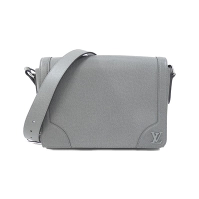 ルイヴィトン タイガ ニュー フラップ メッセンジャー M30808 ショルダーバッグ