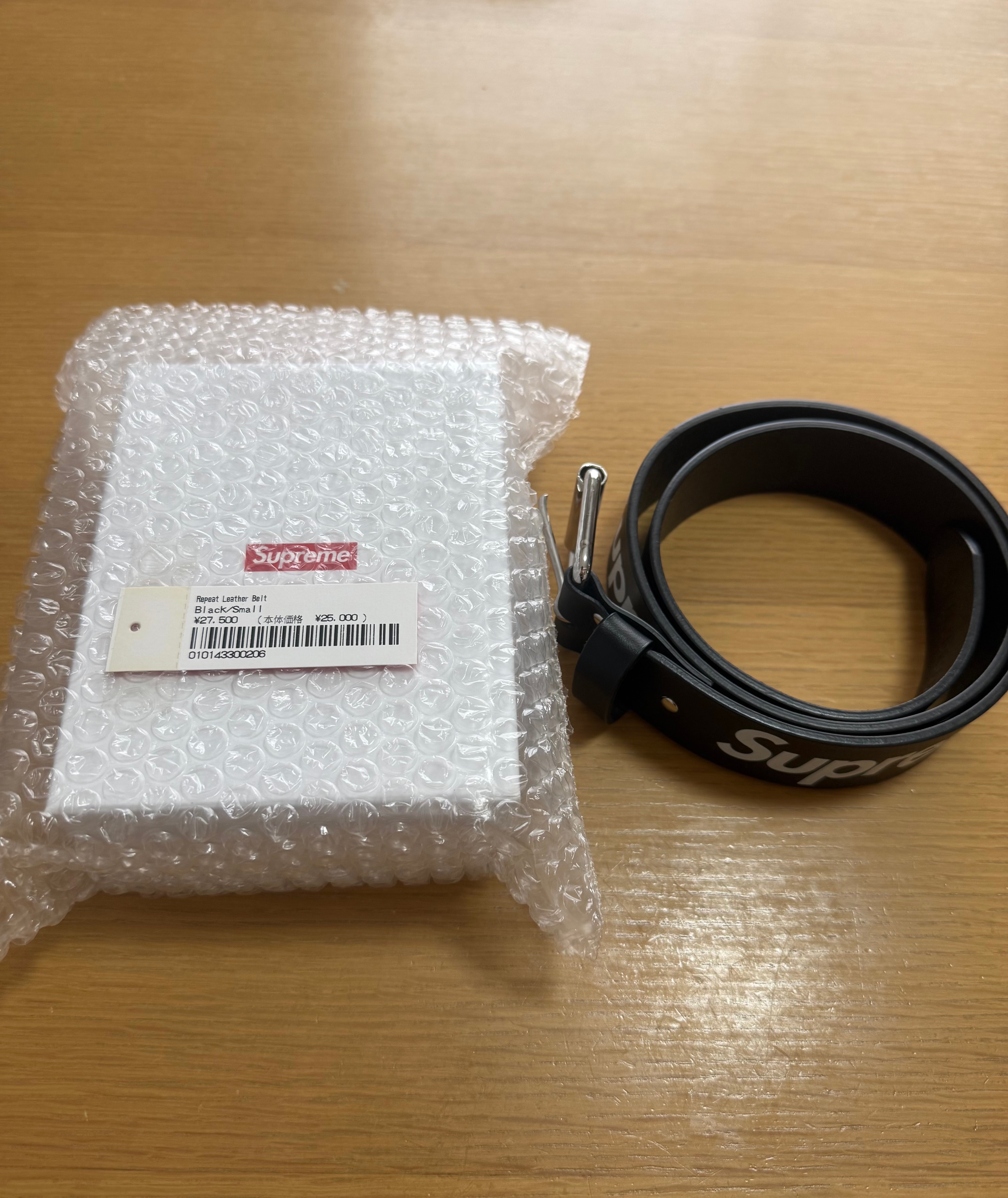 Supreme Repeat Leather Belt "Black" (22SS)