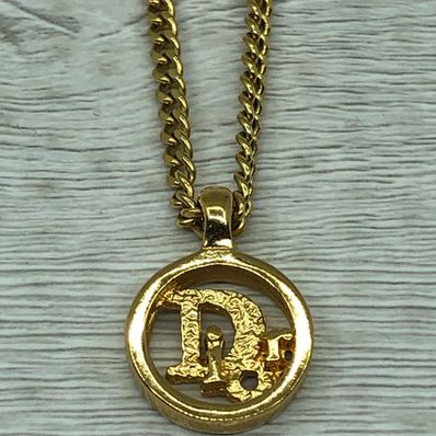 ディオール ロゴゴールドメッキネックレス