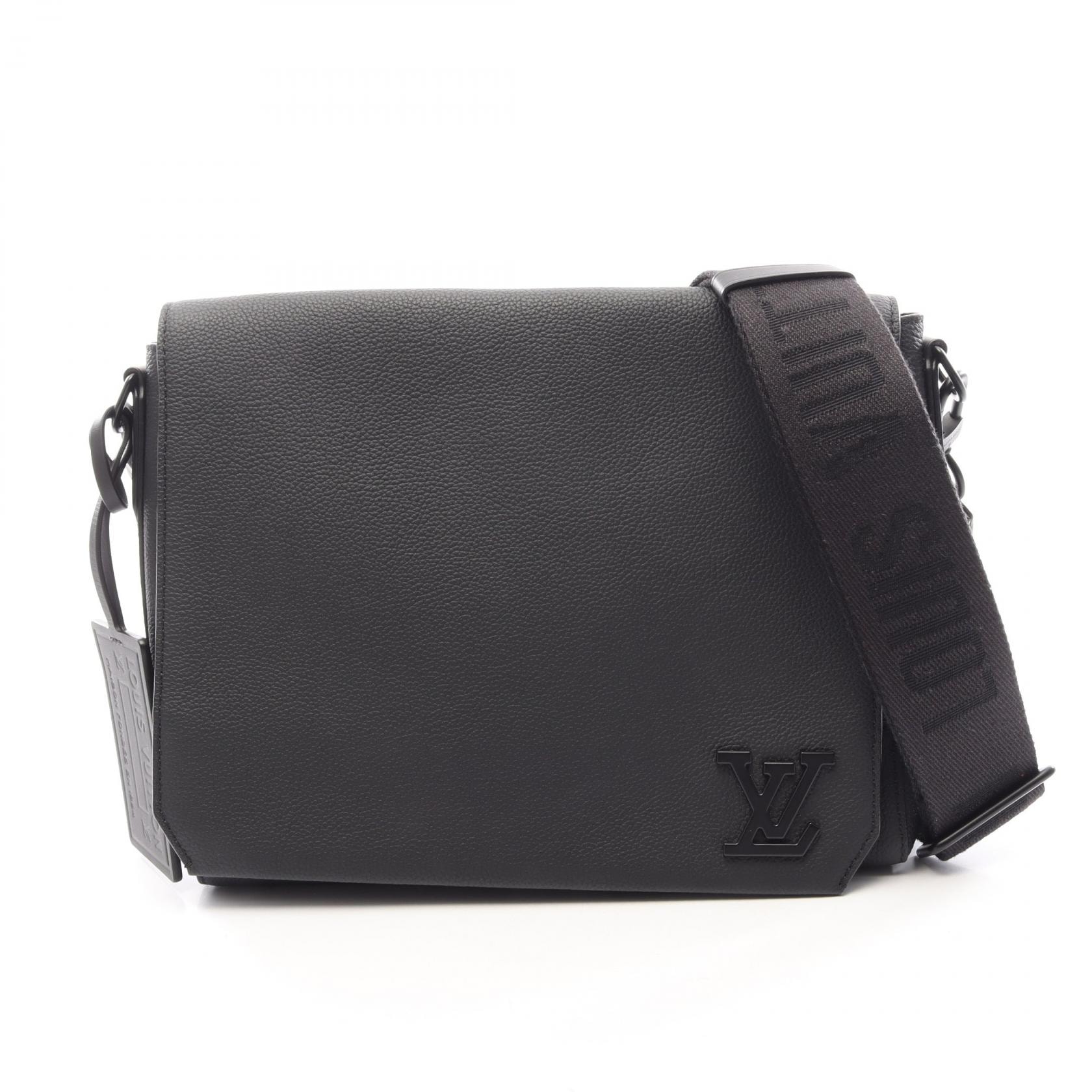 ルイ・ヴィトン LOUIS VUITTON テイクオフ メッセンジャー ショルダーバッグ バッグ レザー メンズ ブラック系 M57080 【中古】