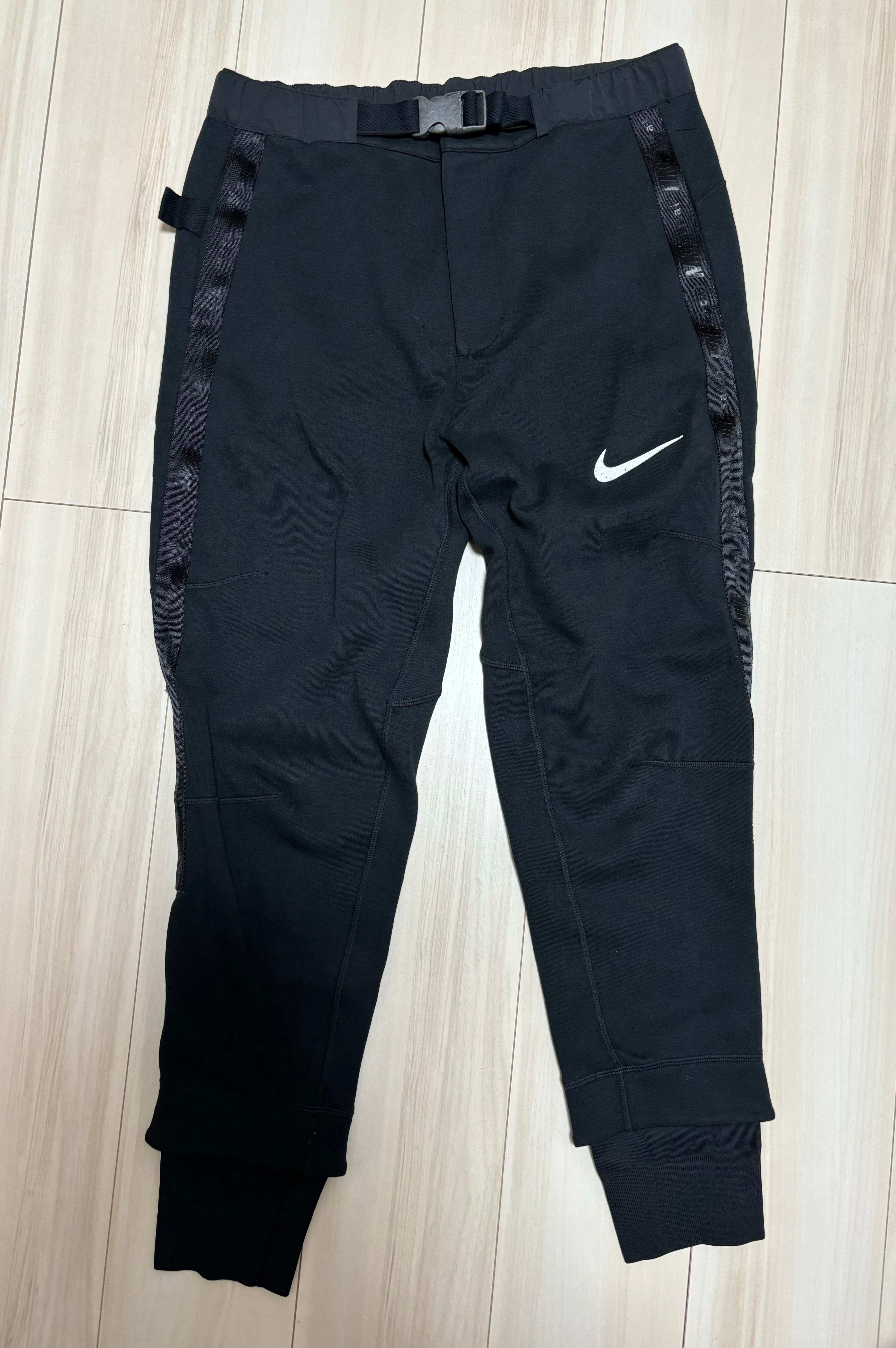 Sacai x Nike NRG Fleece Pants 