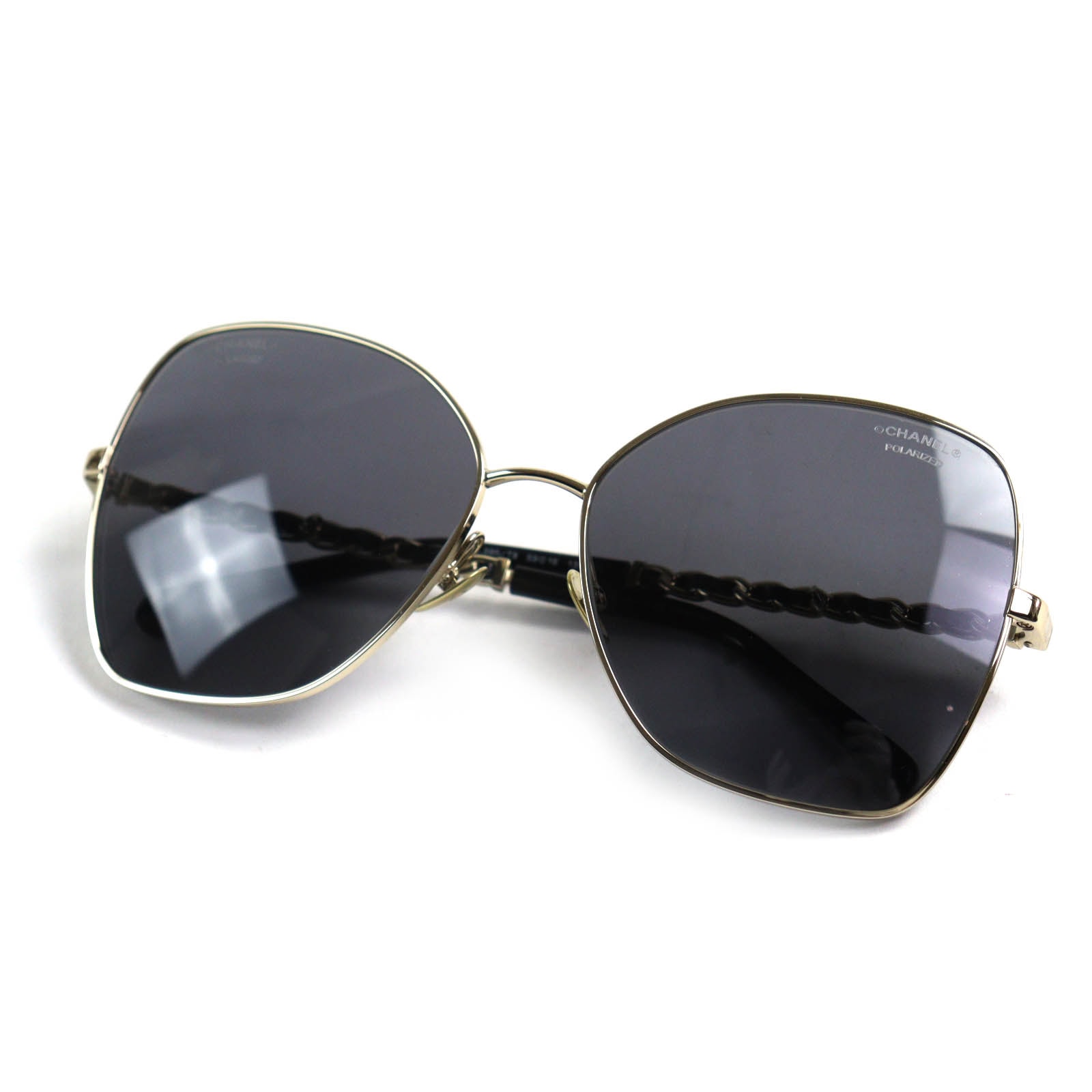 極美品 シャネル
 サングラス フレーム:ゴールド ブラック レディース 59□16 135 4274Q C395/T8