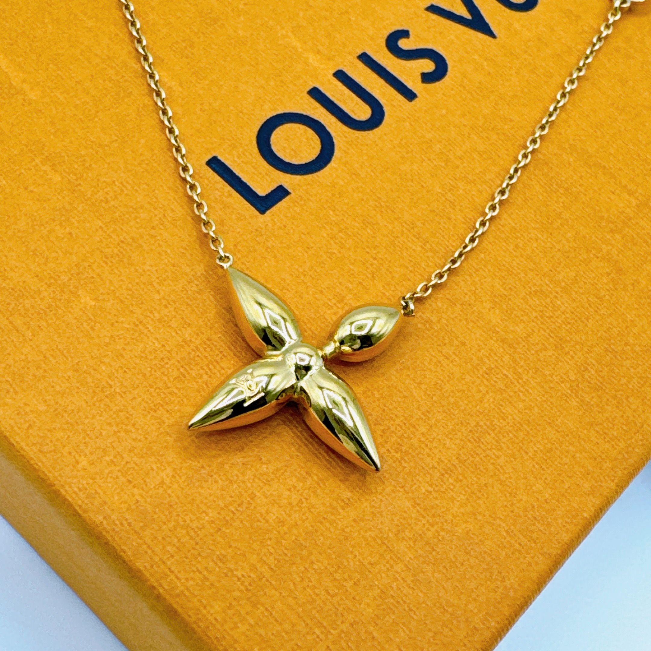 Louis Vuitton Louisette Necklace