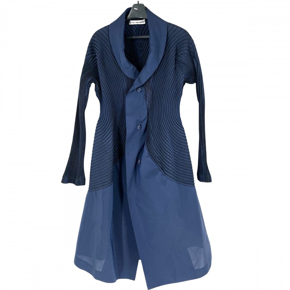 ISSEY MIYAKE イッセイミヤケ コート ストレッチプリーツ ジャケット風 トップス アパレル 服 サイズ2 ネイビー 紺 ポリエステル コットン ポリウレタン レディース 春 夏 秋 美品【中古品】