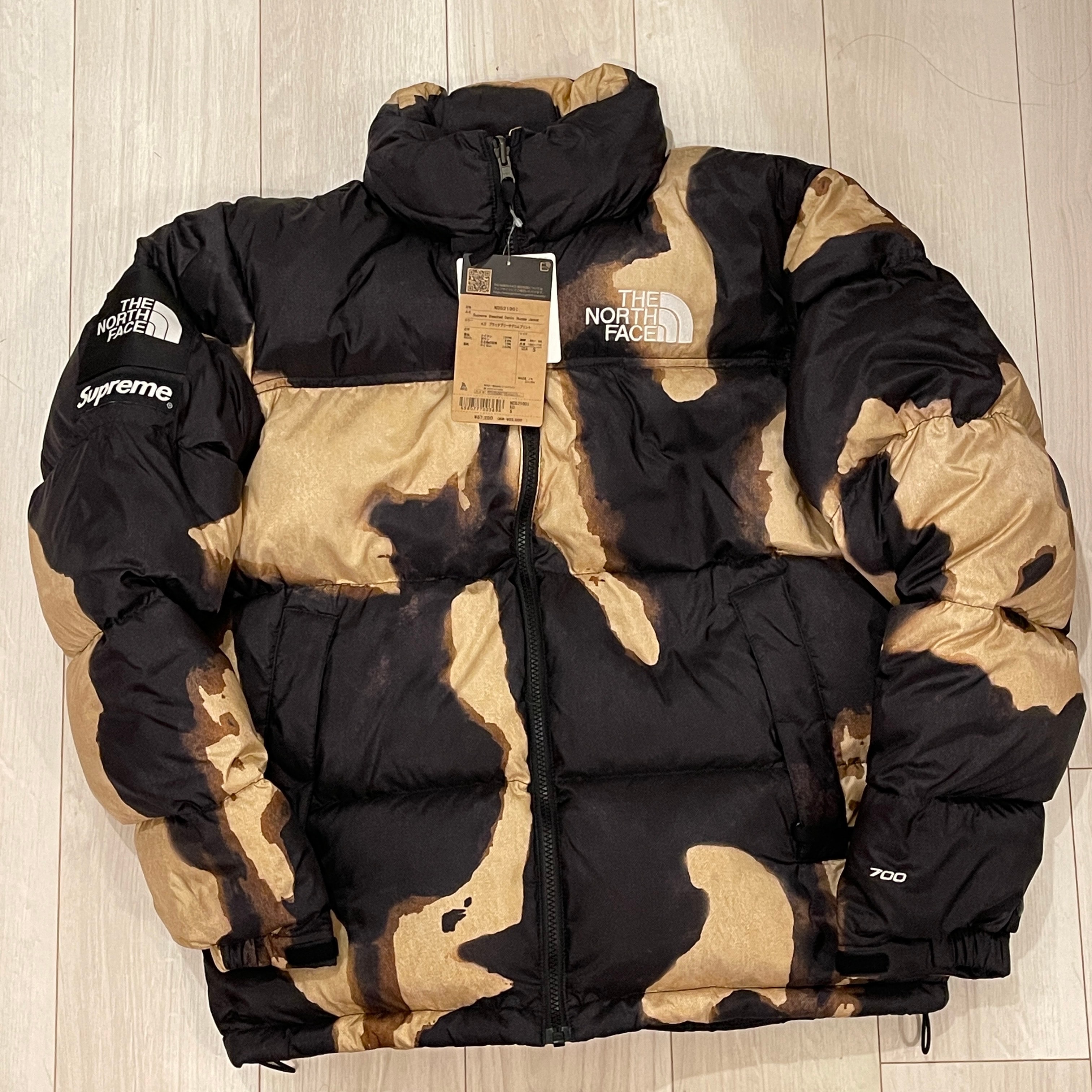 Supreme x The North Face Bleached Denim Print Nuptse Jacket "Black"