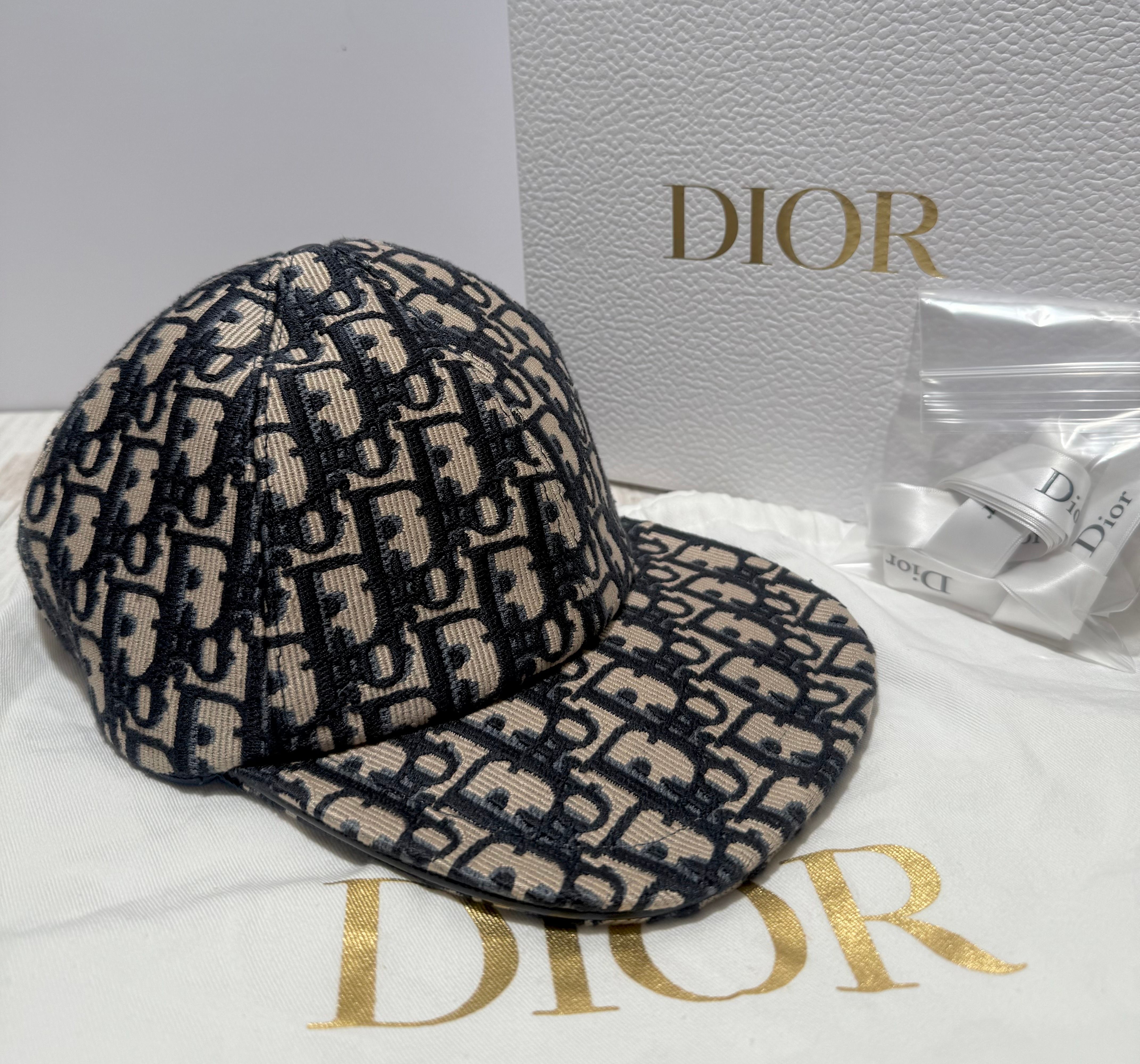 シーズン限定品/新品未使用☆Christian dior トロッターディオールオブリークベースボールキャップ/58