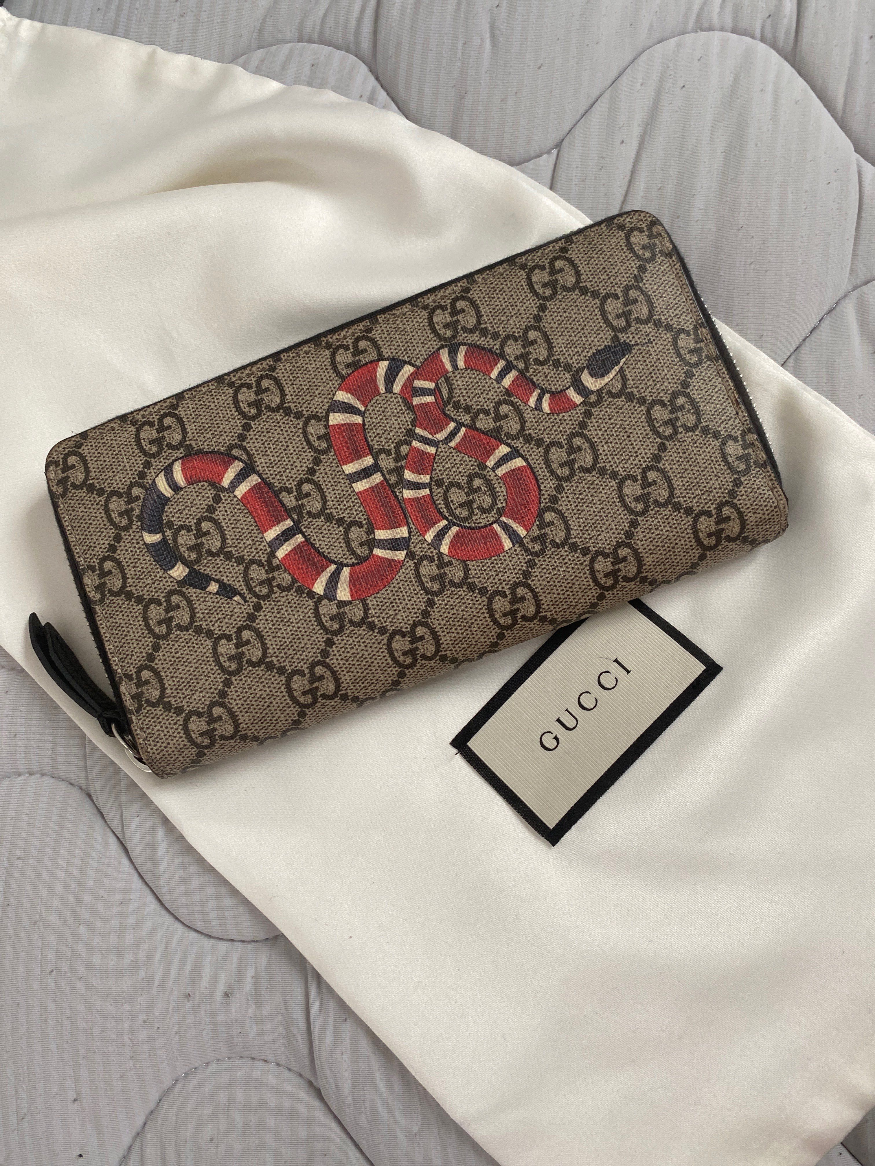GUCCI Kingsnake Print GG Supreme Zip Around Wallet "Beige/Ebony"