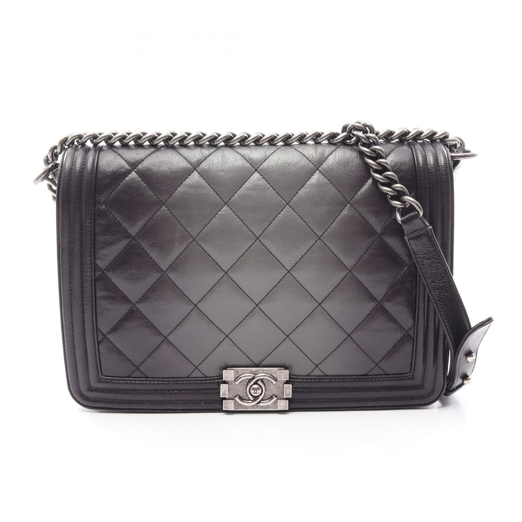 シャネル CHANEL ボーイシャネル ラージ マトラッセ グラデーション ショルダーバッグ バッグ レザー レディース ブラック系 / グレー系 A92193 【中古】