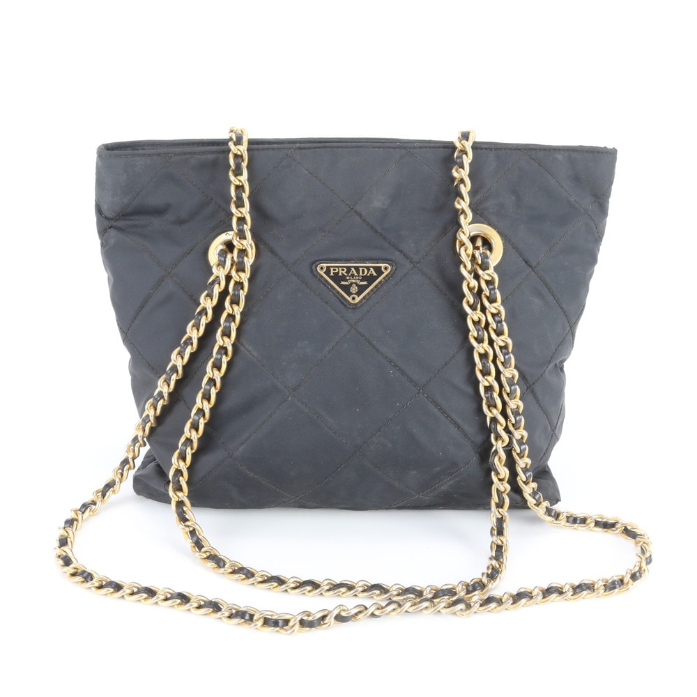 プラダ テスート ナイロントライアングルロゴ キルティング チェーン