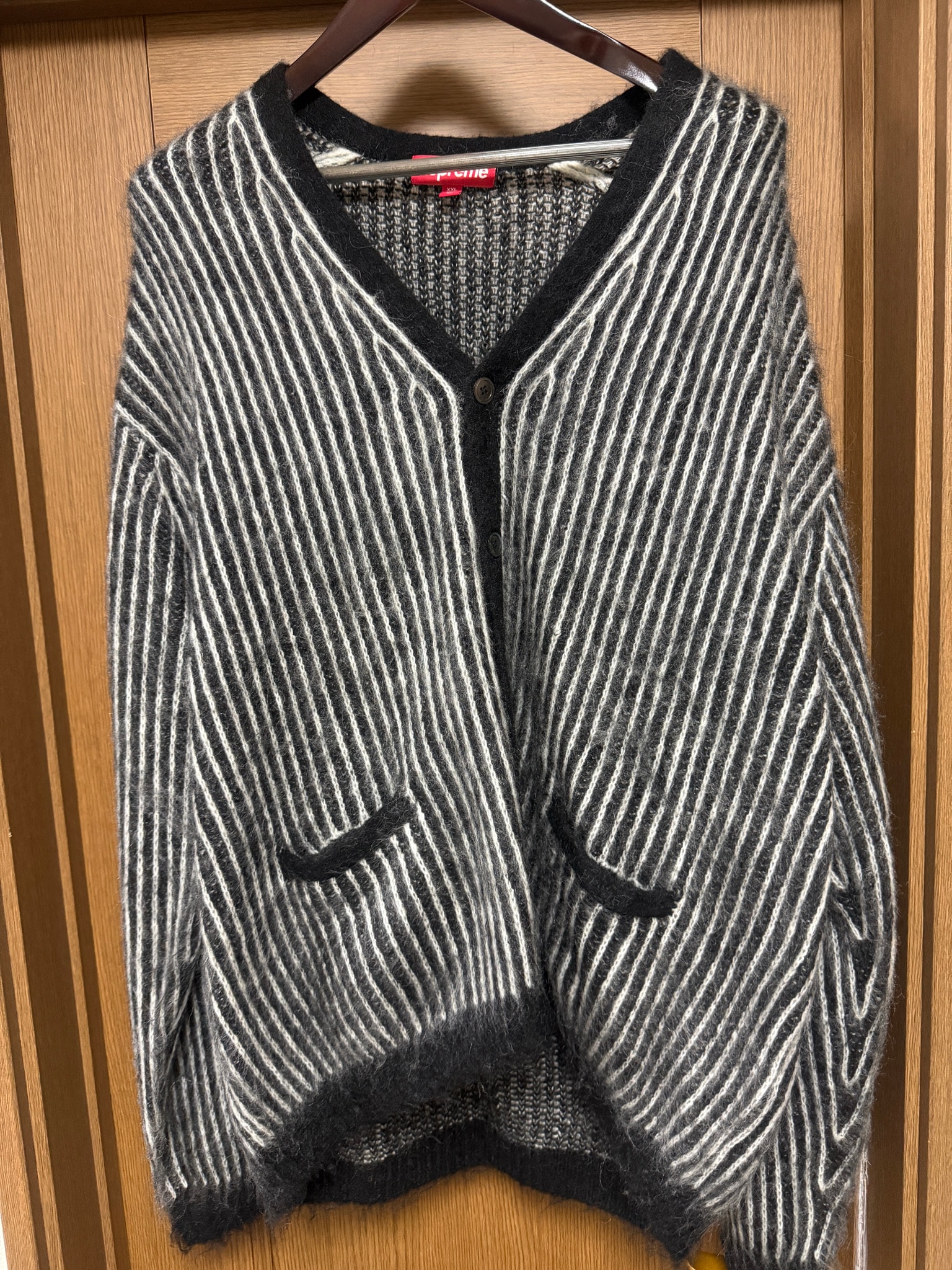 Supreme 2-Tone Mohair Cardigan "Black"